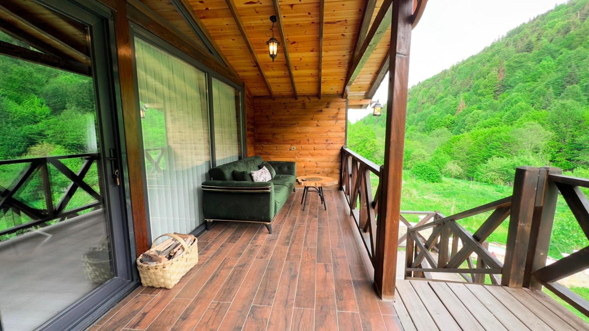 Bed and Breakfast Abant Zuemruet Dag Evi Dereceören Exterior foto